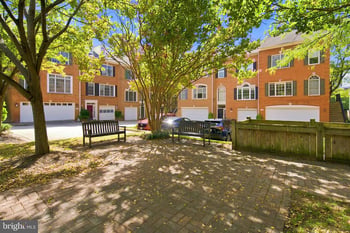 1146 N Vernon St, Arlington, VA 22201