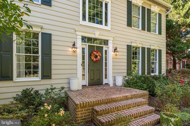 69 Simmons Ln, Severna Park, MD 21146