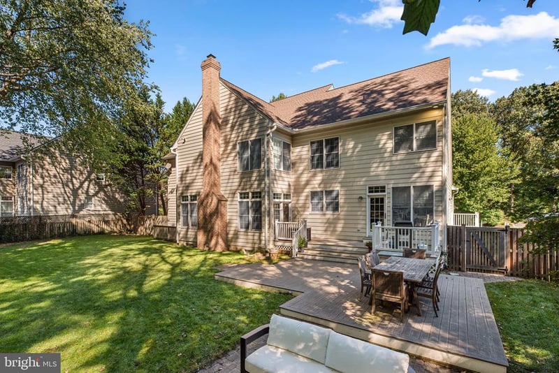 69 Simmons Ln, Severna Park, MD 21146