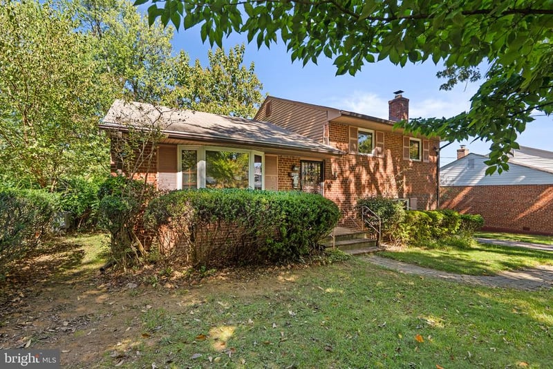 4819 Ertter Dr, Rockville, MD 20852