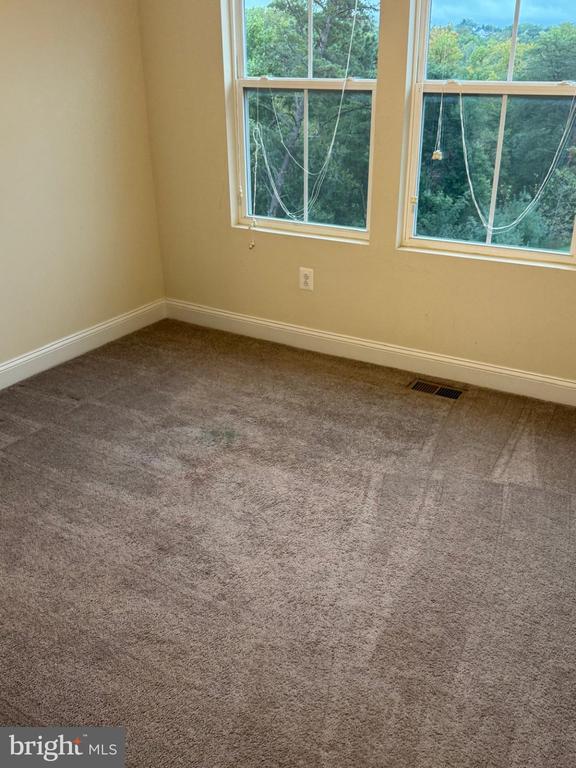 7016 Ventfield Way, Hanover, MD 21076