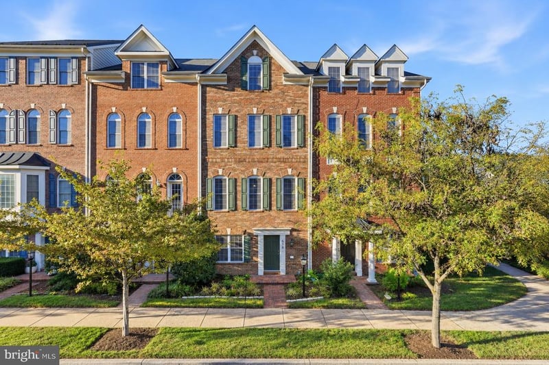 658 Raven Ave, Gaithersburg, MD 20877