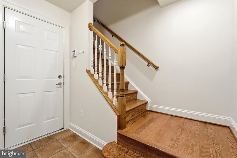 658 Raven Ave, Gaithersburg, MD 20877