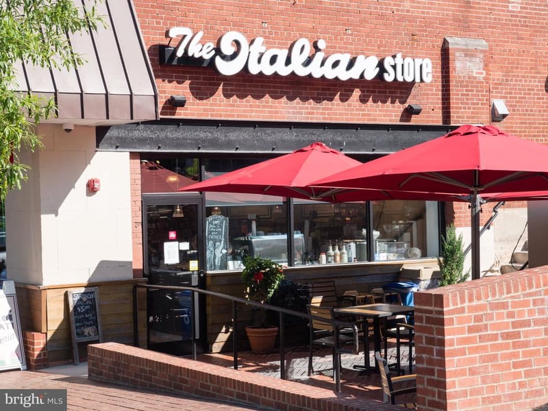 6703 Washington Blvd #E, Arlington, VA 22213