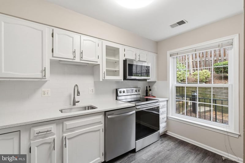 4915 7th Rd S #4915, Arlington, VA 22204