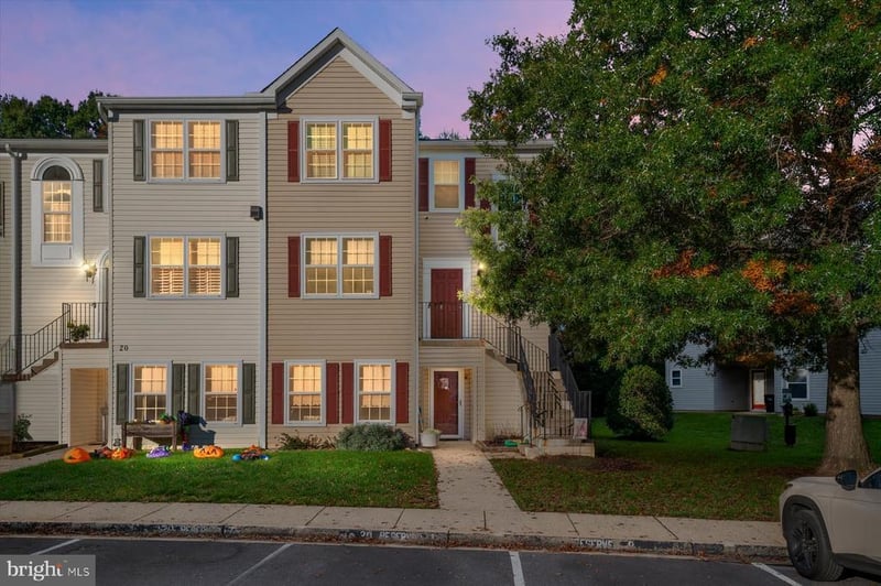20 Amberstone Ct #H, Annapolis, MD 21403