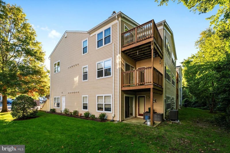 20 Amberstone Ct #H, Annapolis, MD 21403