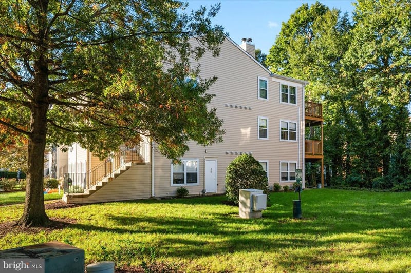 20 Amberstone Ct #H, Annapolis, MD 21403
