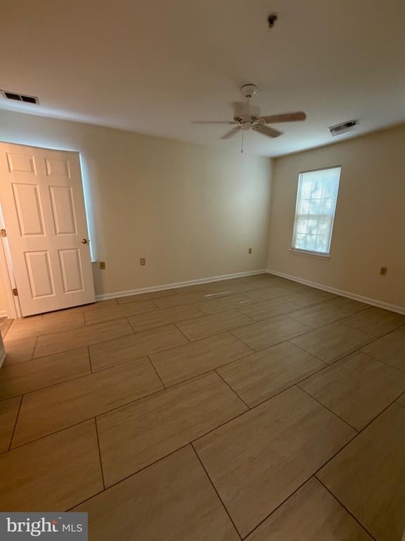 13100 Millhaven Pl #10-J, Germantown, MD 20874