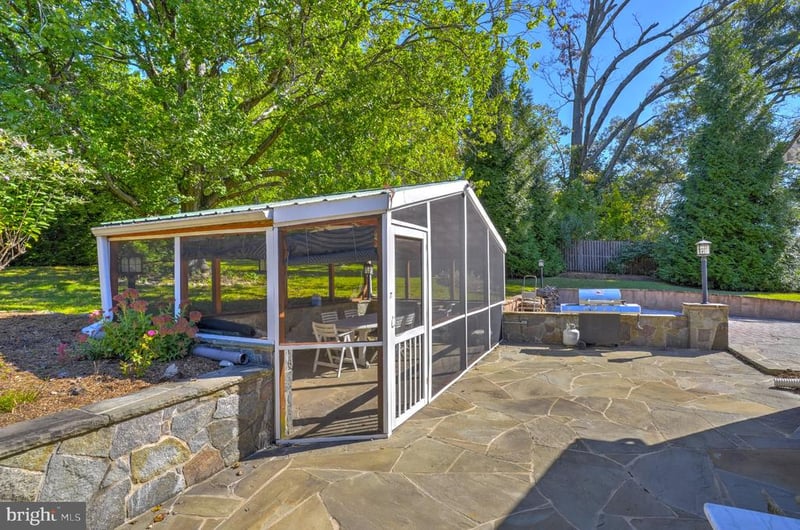 424 Marlboro Rd, Lothian, MD 20711