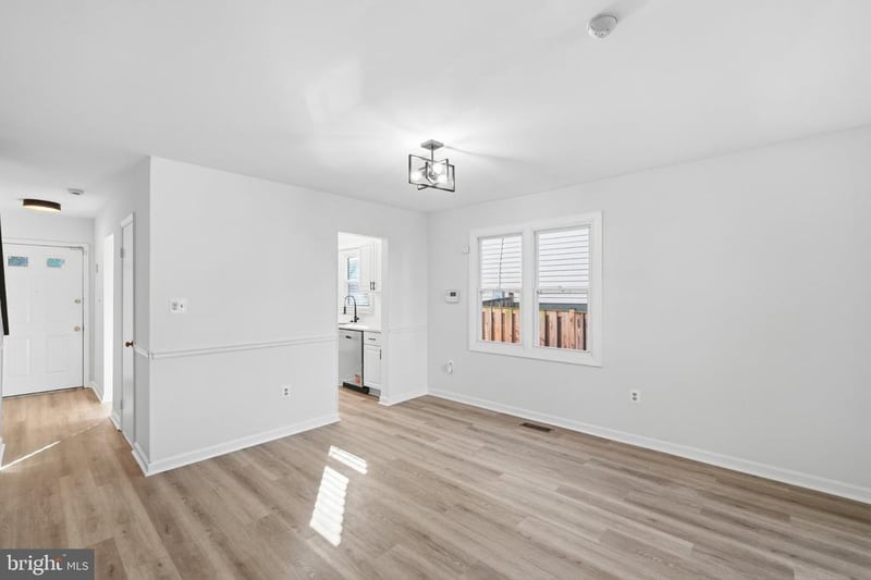 9 Leadbeater St #1/2, Alexandria, VA 22305