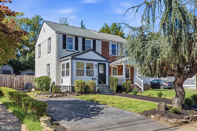 5924 Edgehill Ct, Alexandria, VA 22303