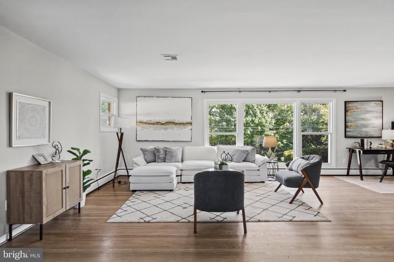 120 Longview Dr, Alexandria, VA 22314
