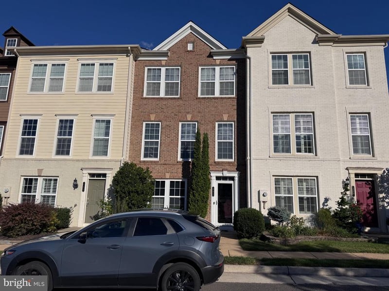 441 Heartleaf Ter SE, Leesburg, VA 20175