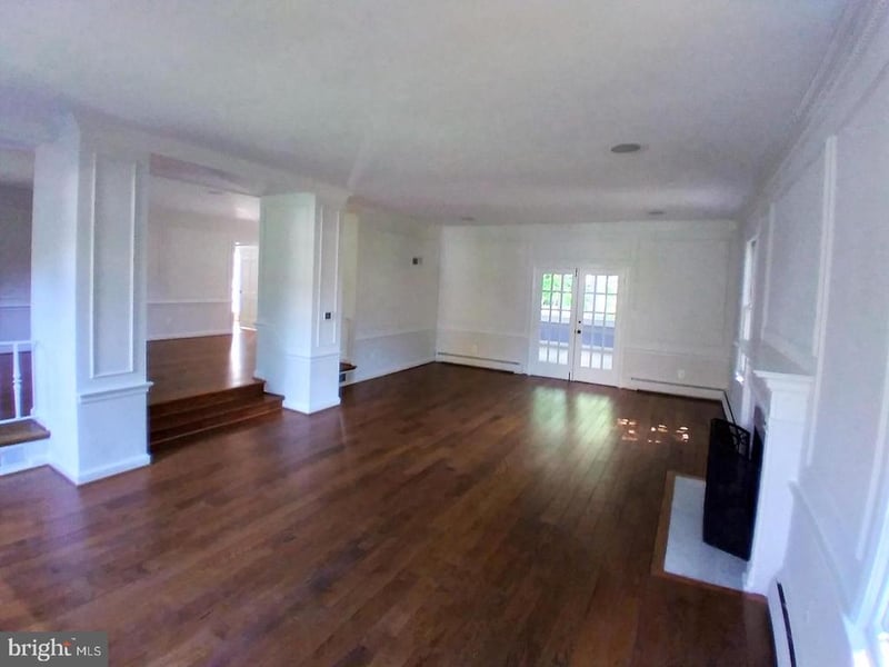 3131 N Abingdon St, Arlington, VA 22207