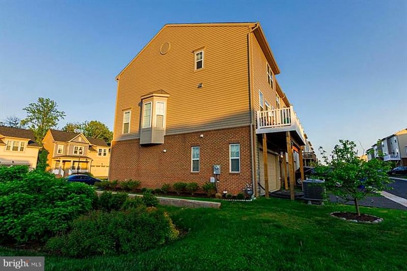 16201 Coolidge Ave, Silver Spring, MD 20906