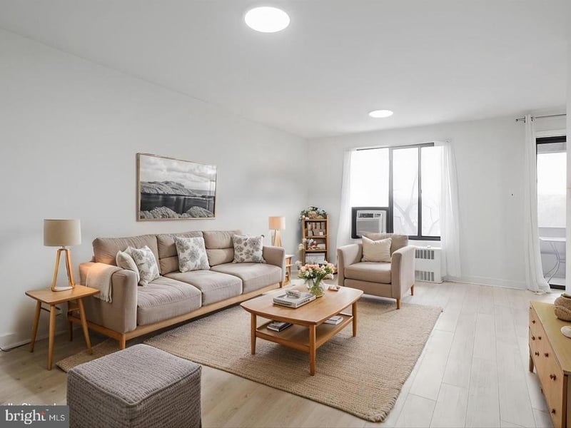 1581 N Colonial Ter #201-X, Arlington, VA 22209