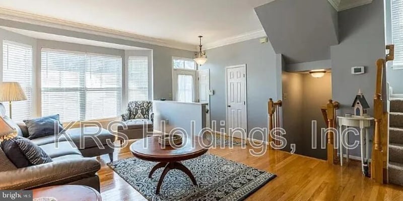 3947 Hartlake St, Woodbridge, VA 22192