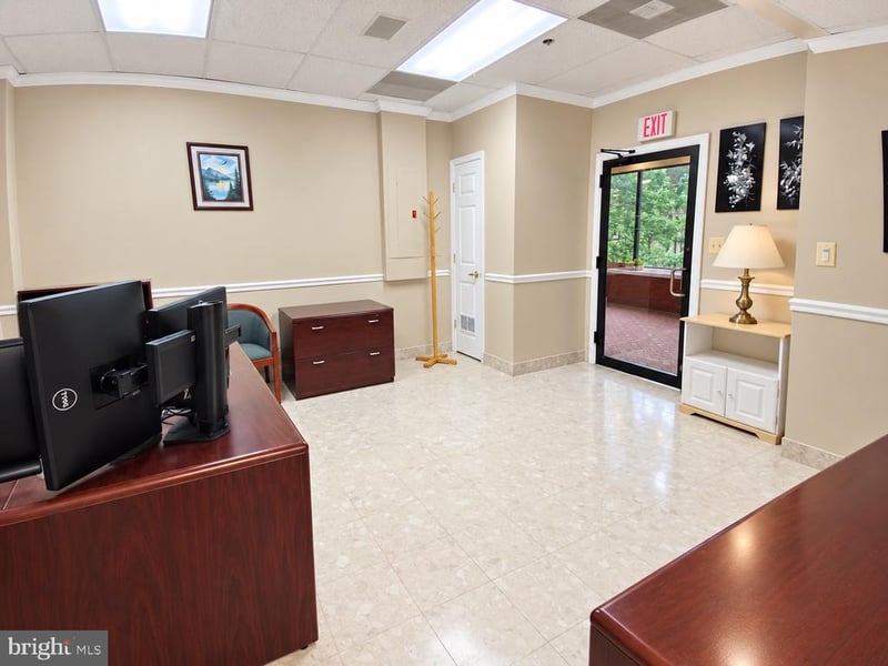 3709 S George Mason Dr #C2E, Falls Church, VA 22041