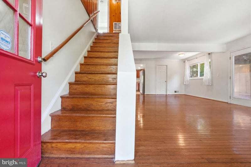 702 Dryden St, Silver Spring, MD 20901