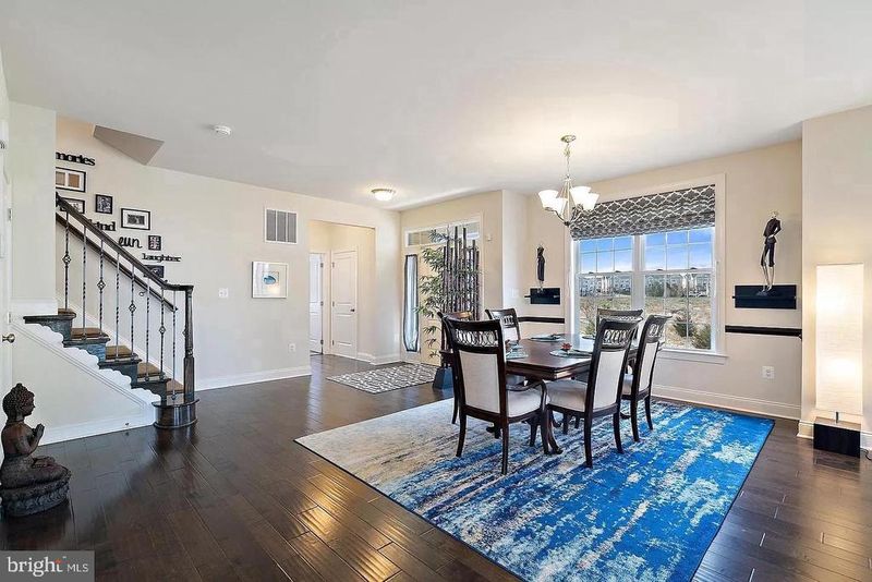 43168 Hattontown Woods Ter, Ashburn, VA 20148