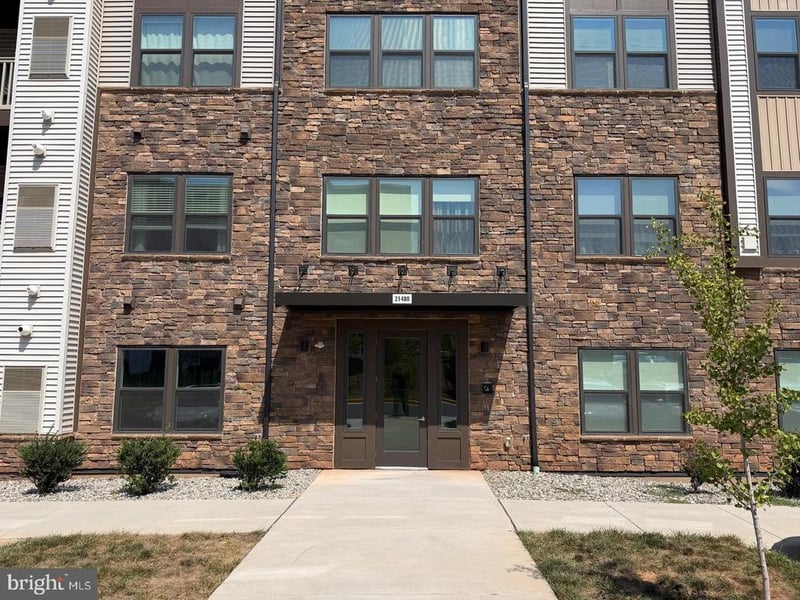 21480 Mount Sterling Ter #402, Sterling, VA 20164