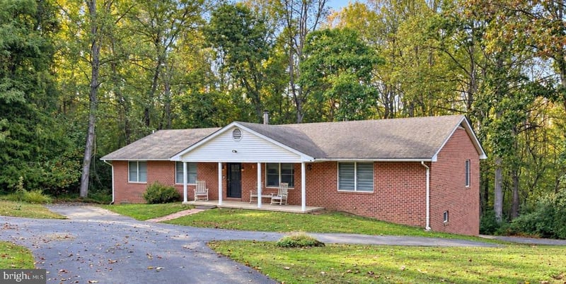 38385 Goose Creek Ln, Leesburg, VA 20175