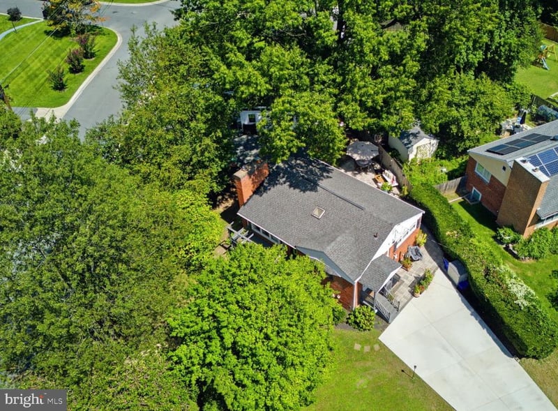 10401 Haywood Dr, Silver Spring, MD 20902