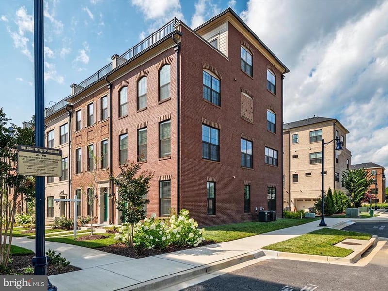 627 Halsey Way, Oxon Hill, MD 20745