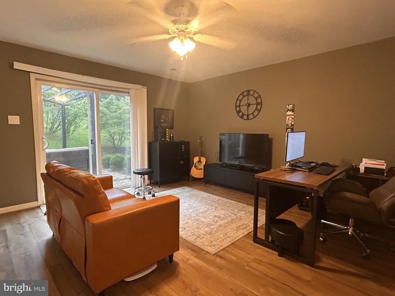 527 Sylvan Ct, Frederick, MD 21703