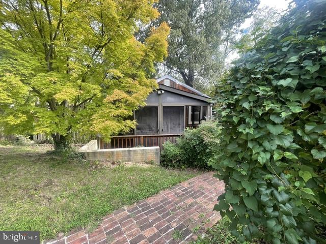 7208 Hickory St, Falls Church, VA 22043