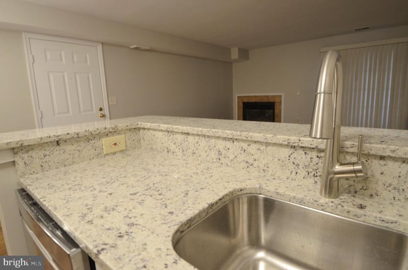 6920 Mary Caroline Cir #H, Alexandria, VA 22310