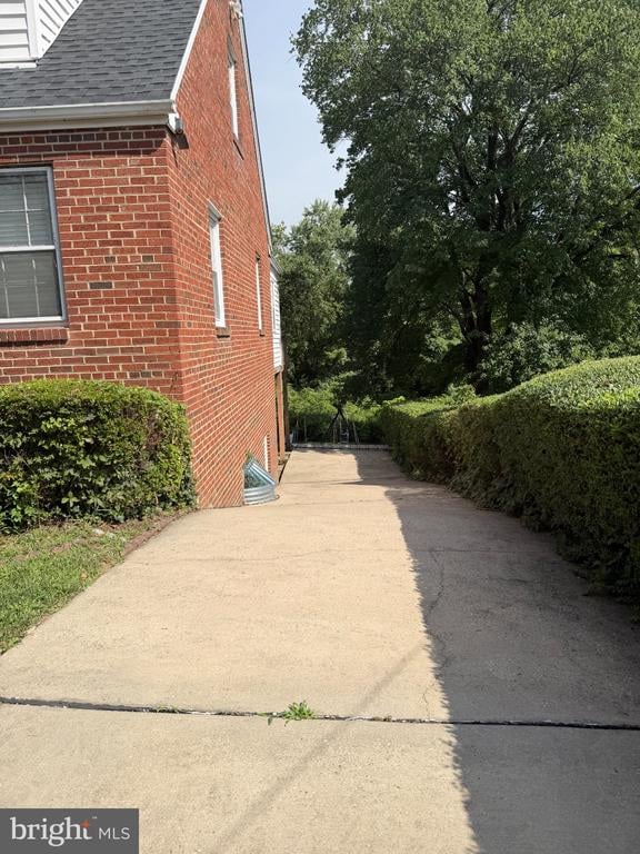 6502 Adak St, Capitol Heights, MD 20743