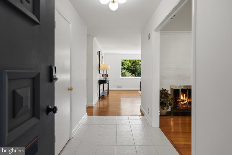5612 Bent Branch Rd, Bethesda, MD 20816