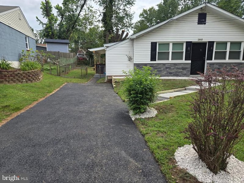 7917 Fiske Ave, Lanham, MD 20706