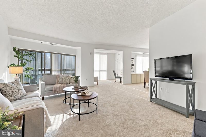 3005 S Leisure World Blvd S #104, Silver Spring, MD 20906