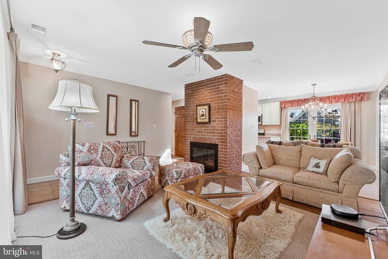 134 Kingsley Rd SW, Vienna, VA 22180