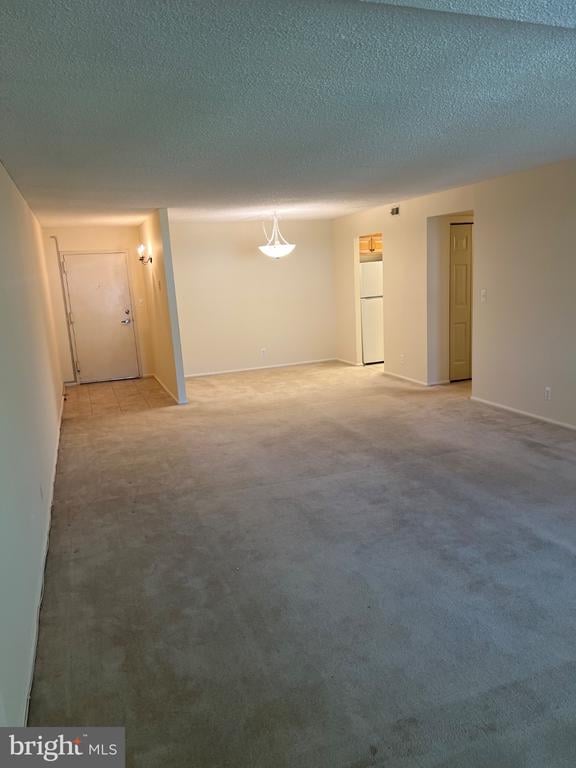 7621 Provincial Dr #311, Mclean, VA 22102