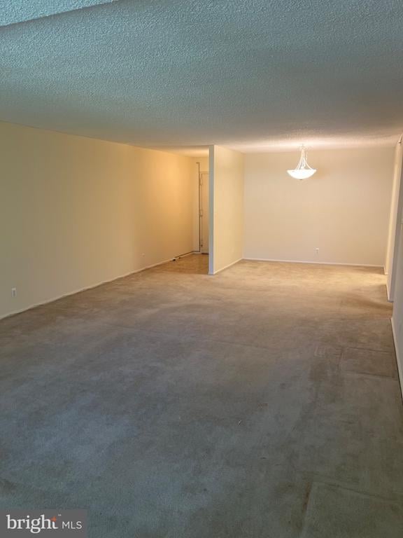 7621 Provincial Dr #311, Mclean, VA 22102