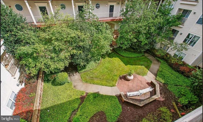 2791 Centerboro Dr #388, Vienna, VA 22181