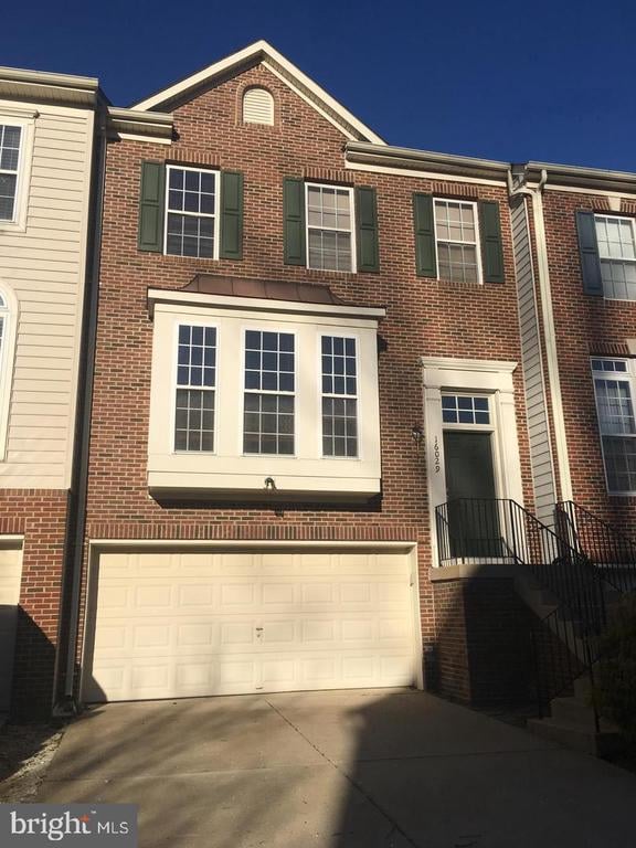 16029 Barn Swallow Pl, Woodbridge, VA 22191