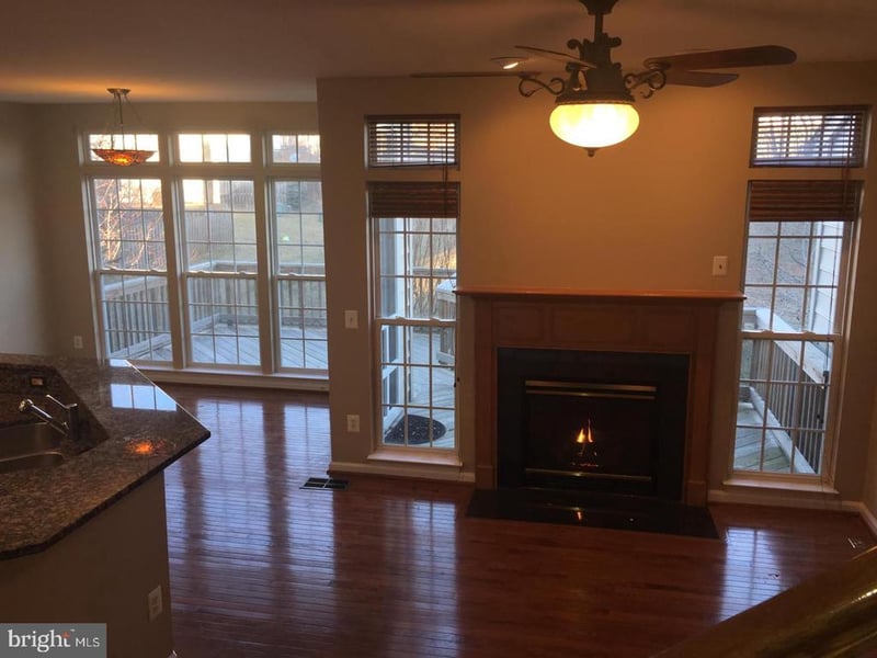 16029 Barn Swallow Pl, Woodbridge, VA 22191