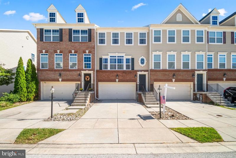 7513 Briargrove Ln, Glen Burnie, MD 21060