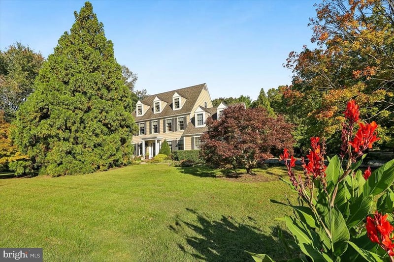 260 W Pasadena Rd, Millersville, MD 21108