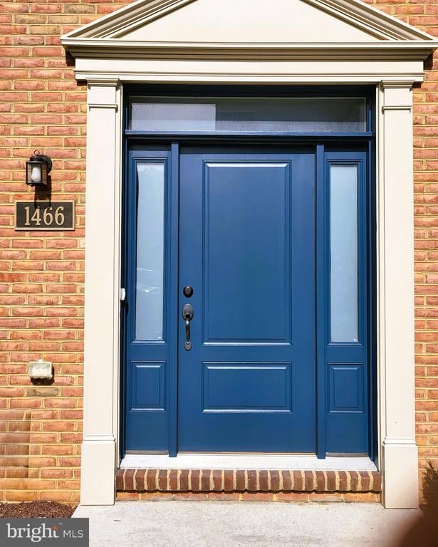 1466 Trafalgar Ln, Frederick, MD 21701