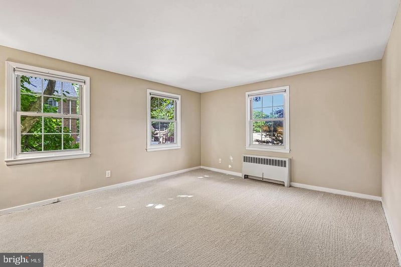 2223 Washington Ave #103, Silver Spring, MD 20910