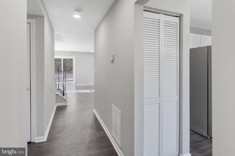 16282 Taconic Cir #103A, Dumfries, VA 22025