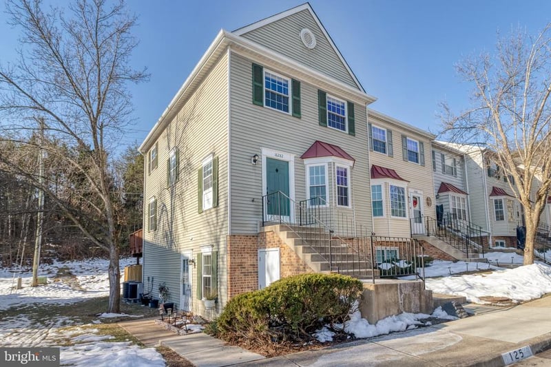 16282 Taconic Cir #103A, Dumfries, VA 22025
