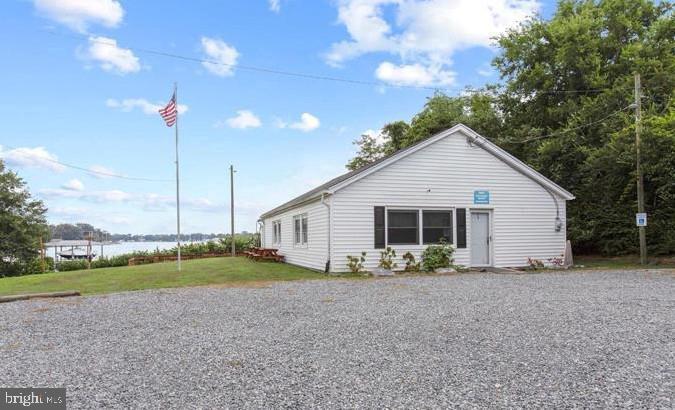 267 Piney Forest Dr, Colonial Beach, VA 22443