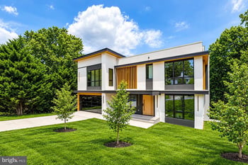 1451 Cola Dr, Mclean, VA 22101